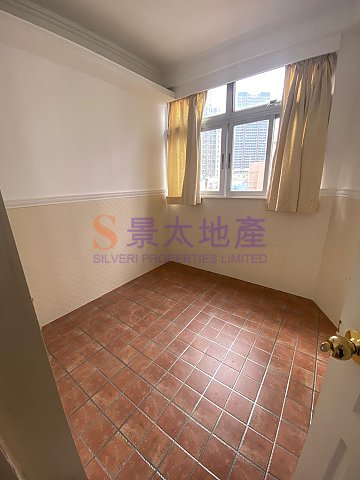 望隆大廈