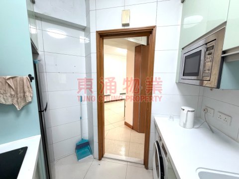 蓝天海岸 第03期 A座 影岸红