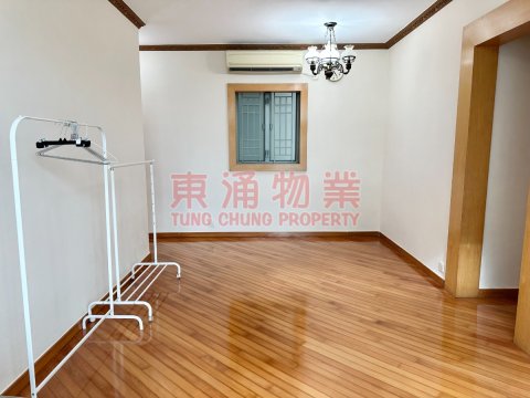 東堤灣畔 第03座 三房套連工人房獨立廁