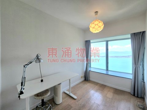 海堤灣畔 第01座 豪裝靚傢私全海景四房