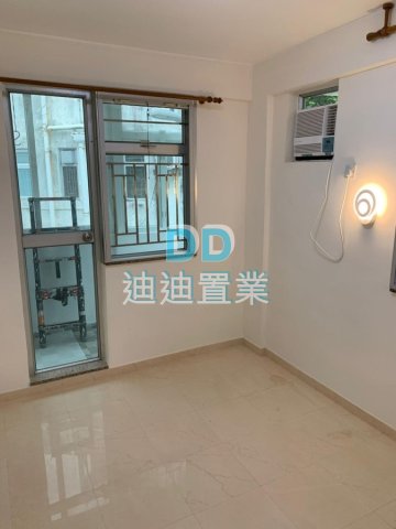 窩美村 位置方便 免塞車地段