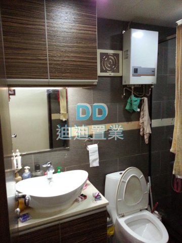 西沙路村屋 地下花園