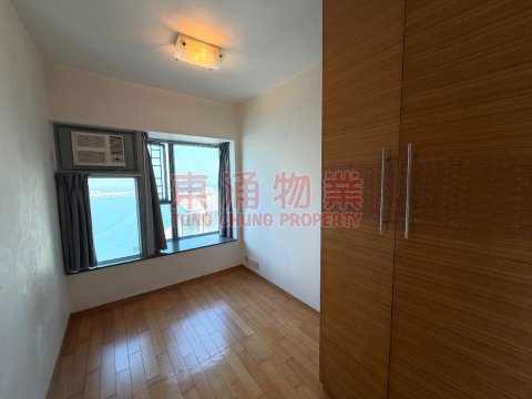 海堤灣畔 第03座 高層海景三房連工人房