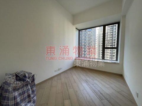 昇薈 第08座 有質素三房套連工人房