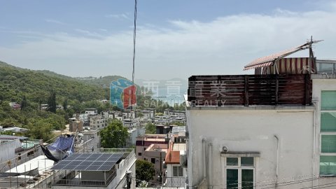 黃竹灣村