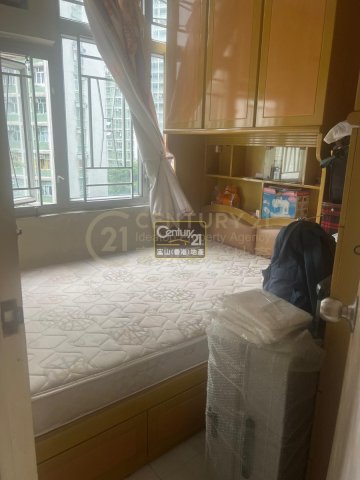 黃大仙下村 第04座 龍逸樓