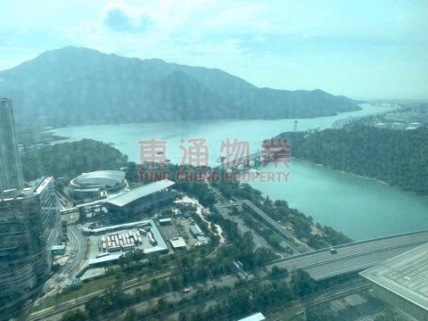 海堤灣畔 第02座 高層兩房連傢俬
