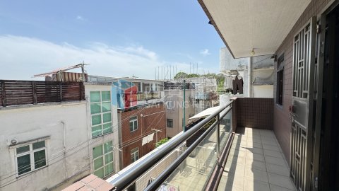 黃竹灣村