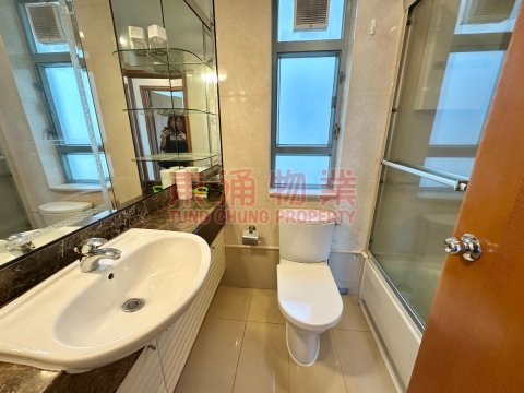 海堤灣畔 第02座 高層機場海景四房