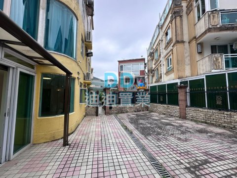 蠔涌新村 大花園