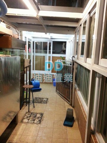 西沙路村屋 地下花園