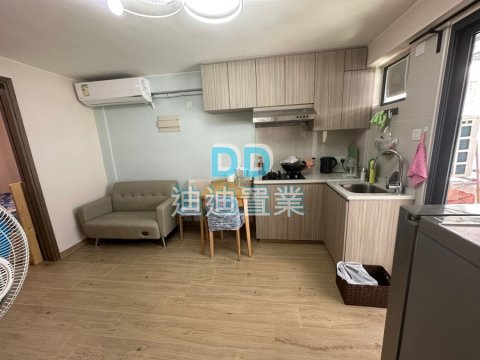 蠔涌村 位置方便 帶衫即住