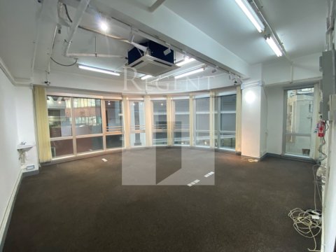 135 Bonham Strand Trade Ctr (文咸東街135商業中心) 