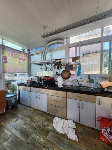 新屋家村