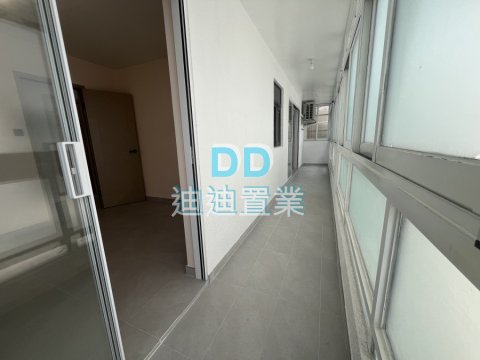 西徑村環境寧靜 位置方便