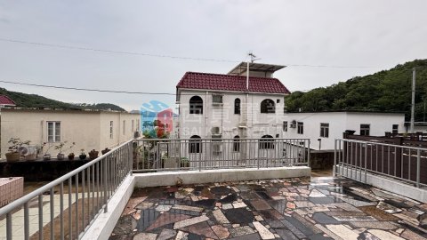 黃竹灣村