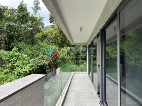 榕樹澳村 榕樹澳村