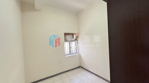 黃竹灣村