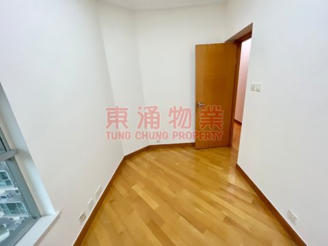 藍天海岸 第01期 第06座 三房套有質素