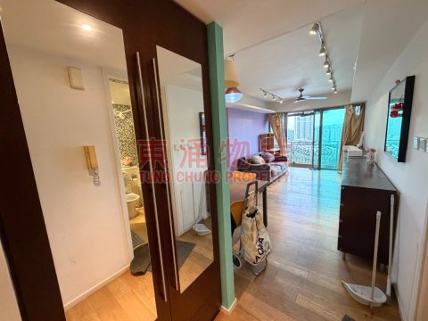 映灣園 第02期 第08座 紫色裝修連傢俬