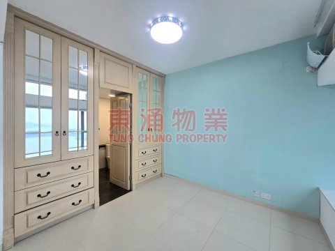 藍天海岸 第01座 高質靚裝三房套 靚海景