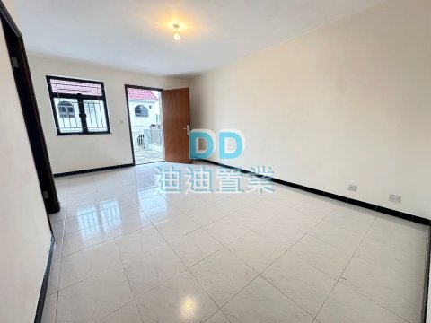 黃竹灣村 環境優美 寧靜舒適