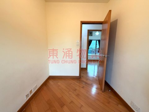 藍天海岸 第01期 第02座