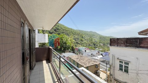 黃竹灣村