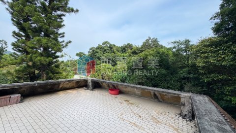 井欄樹村