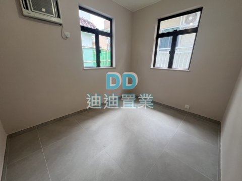 西徑村環境寧靜 位置方便