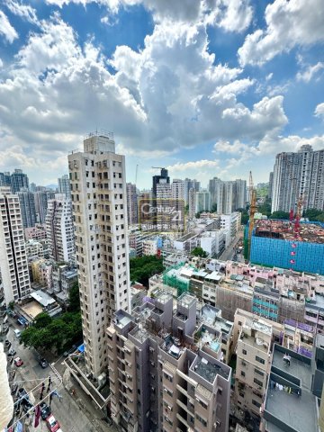 鳳寶大廈