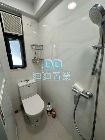 蠔涌村 位置方便 帶衫即住