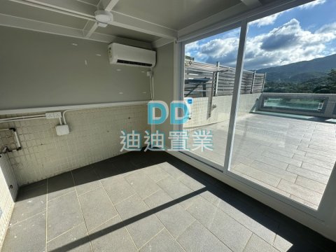 西貢村屋 優質地段 面向海景 車泊樓下