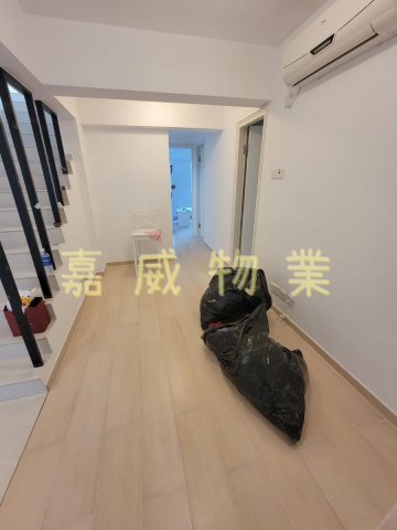 落路下 @ EMILY 95080096