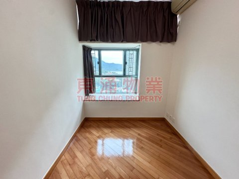 東堤灣畔 第03座 三房套連工人房獨立廁