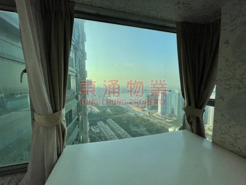 映灣園 第02期 第06座 高層極罕相連