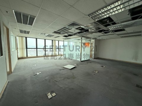 新利華中心 新利華中心