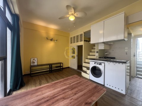 PEARL ISLAND BUNGALOW 