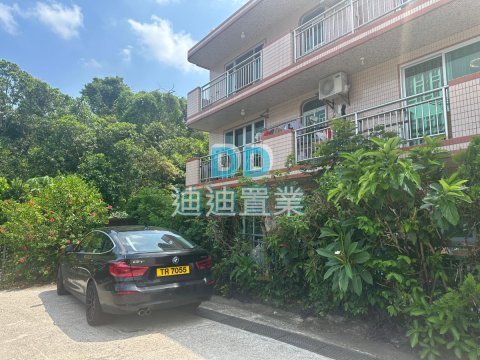 西貢村屋 鄰近市中心 步行5分鐘可到