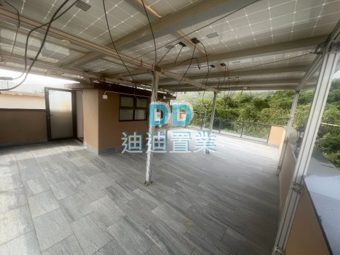 瓦瑤頭大花園 車泊樓下 
