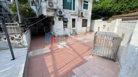 輋徑篤