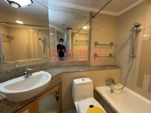 映灣園 第02期 第06座 高層極罕相連
