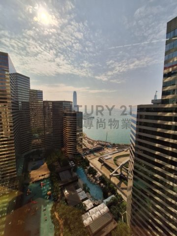 會展廣場 辦公大樓