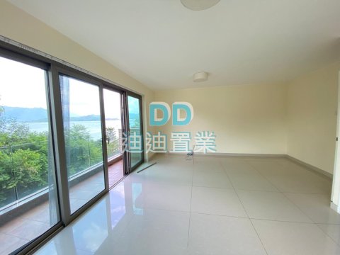 西沙路村屋+2600呎入契花園