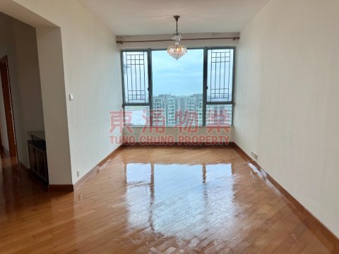 藍天海岸 第01期 第06座 翻新地板三房套