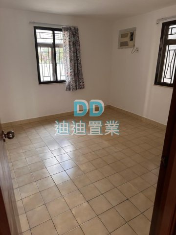 對面海環境幽靜 鄰近市中心