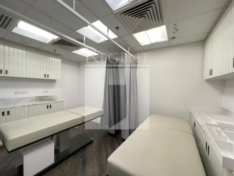 CENTURY SQUARE (世纪广场) 