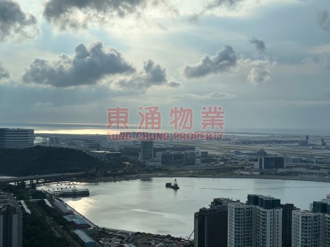 映灣園 第01期 第05座 極高層單邊海景