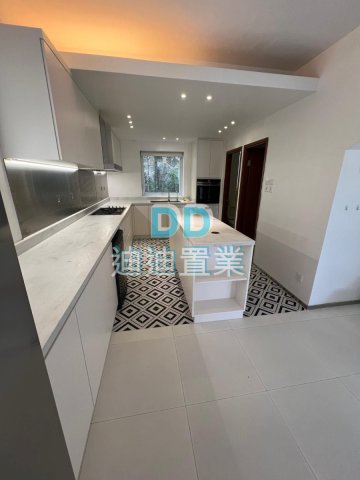 西貢小全幢 面向海景