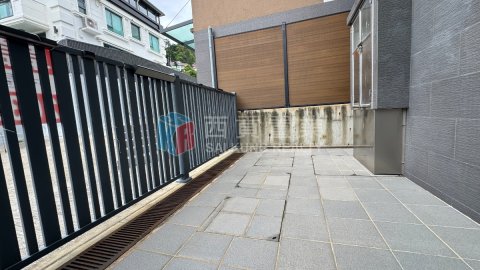 企嶺下老圍